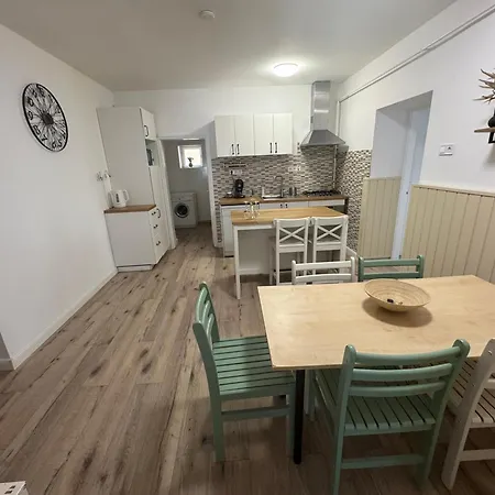 Pataky Appartement *