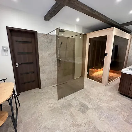 Apartment Pataky *